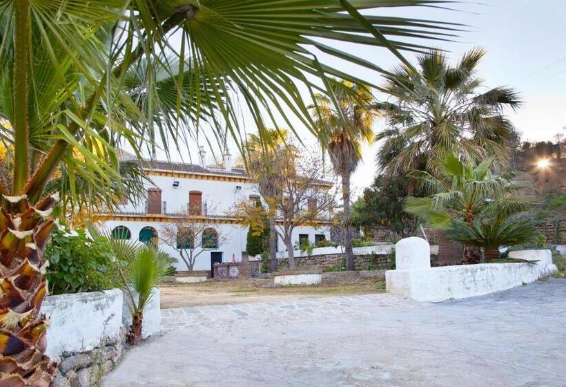 هتل Hostal El Cortijo