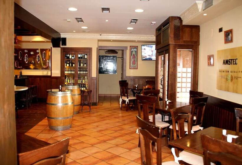 فندق Hostal Los Molinos