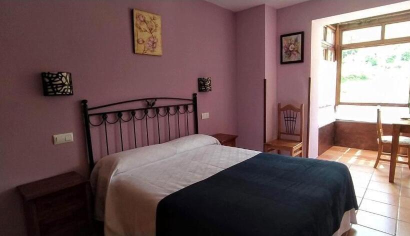 فندق La Corona Del Auteiro