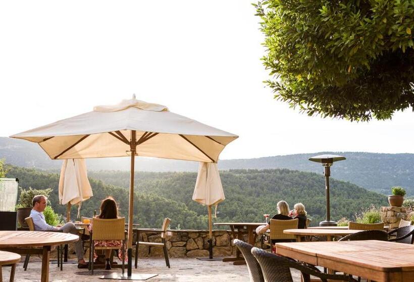 Отель La Torre Del Visco   Relais & Châteaux