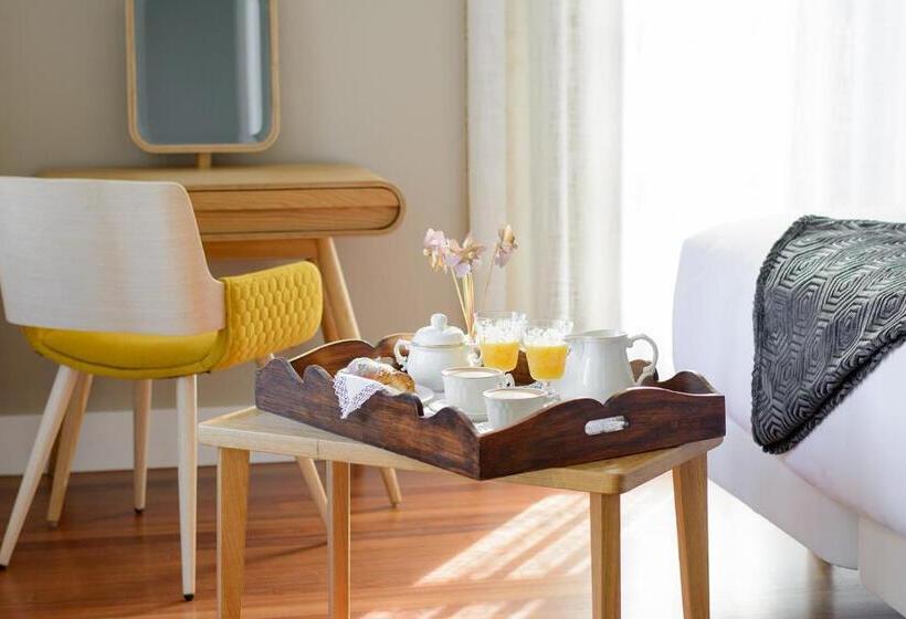 هتل Pazo De Mendoza