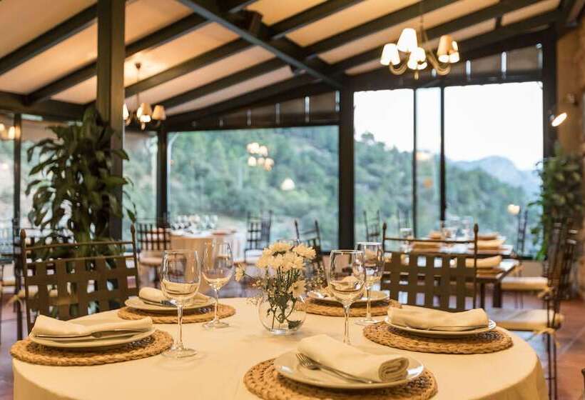 هتل روستایی Calerilla