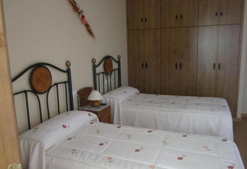 Отель Rural El Molinero De Santa Colomba De Somoza