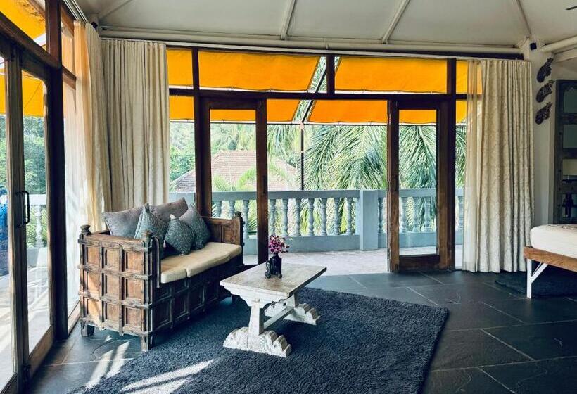 تختخواب و صبحانه Casa Da Praia