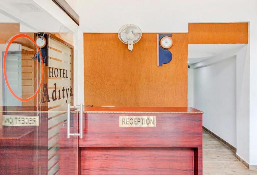 Itsy Hotels Aditya