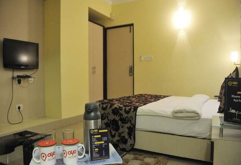 ホテル Fabexpress Royal Residency Patna