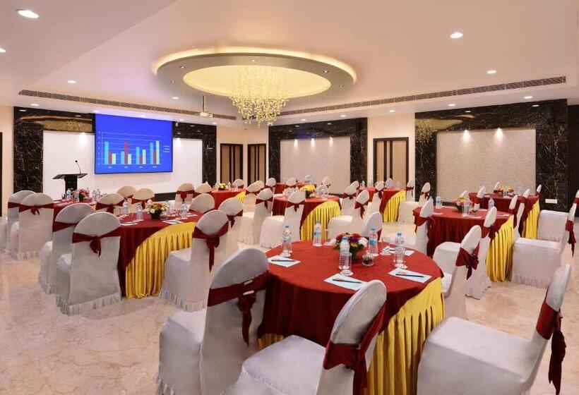 酒店 Green View Clarks Inn, Shimoga