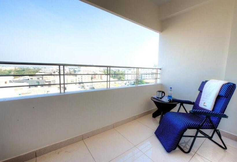 Plazza Hotel , Trichy