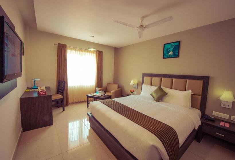 Plazza Hotel , Trichy