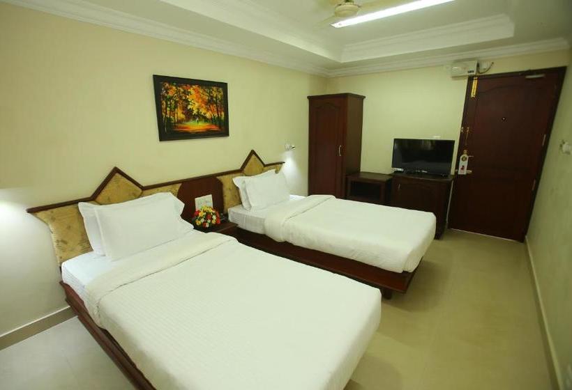 Fotos del hotel Prasanth:  3