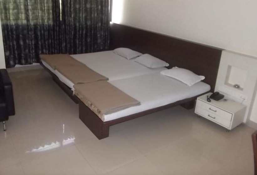 فندق Rajshree Lodging