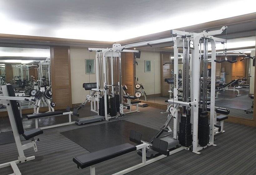 בית מלון כפרי The Classique Club