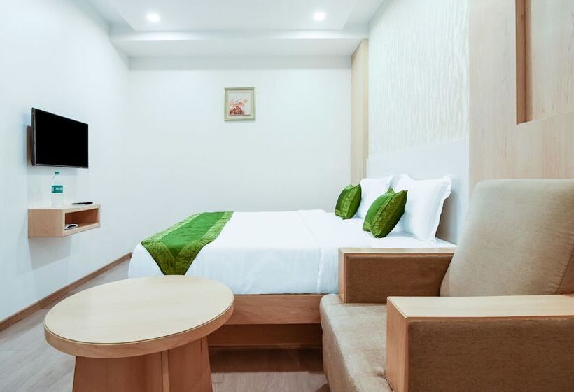 هتل Treebo Vinayak Inn