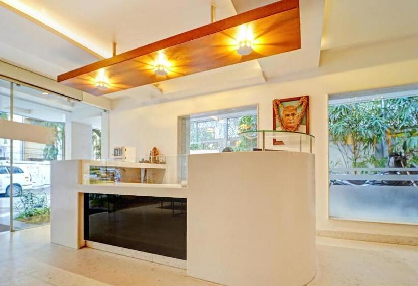 هتل Treebo Vinayak Inn