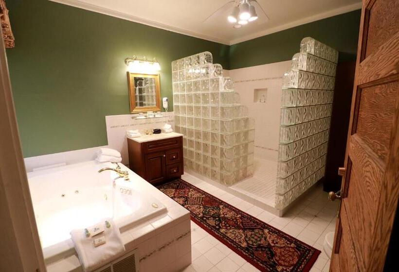 تختخواب و صبحانه Inn At 835 Boutique