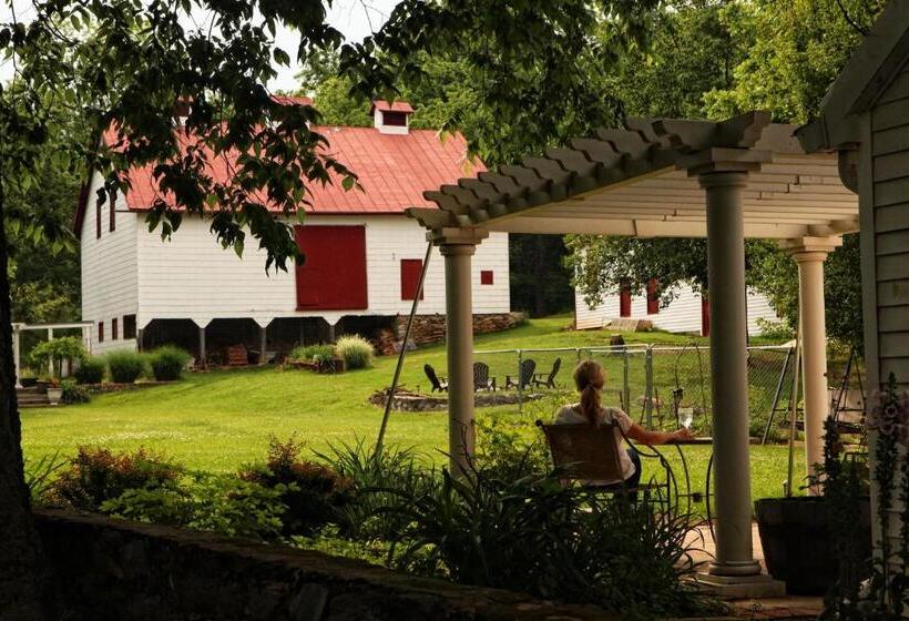 住宿加早餐  South Court Inn