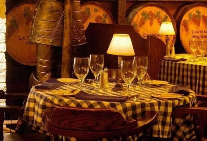 ホテル Bavarian Inn