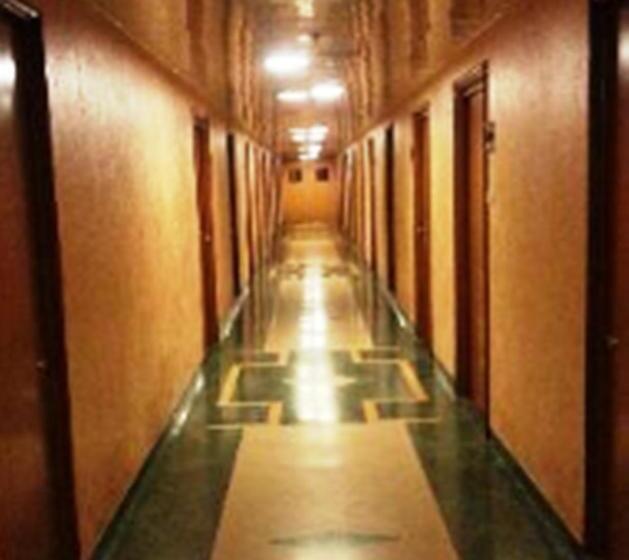 בית מלון כפרי Brijwasi Lands Inn