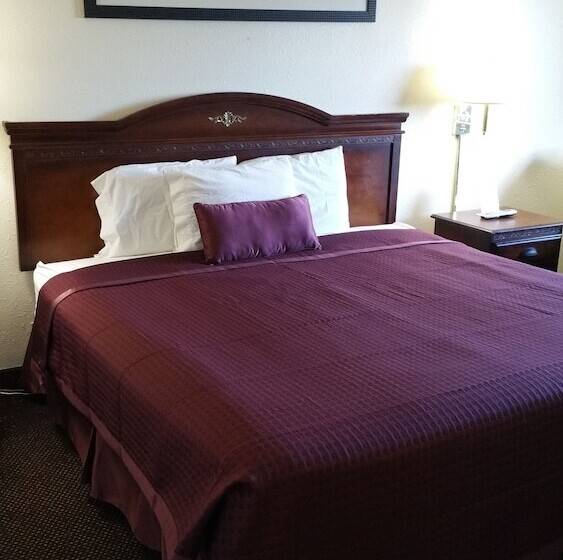 فندق Hoosier Inn  Portland