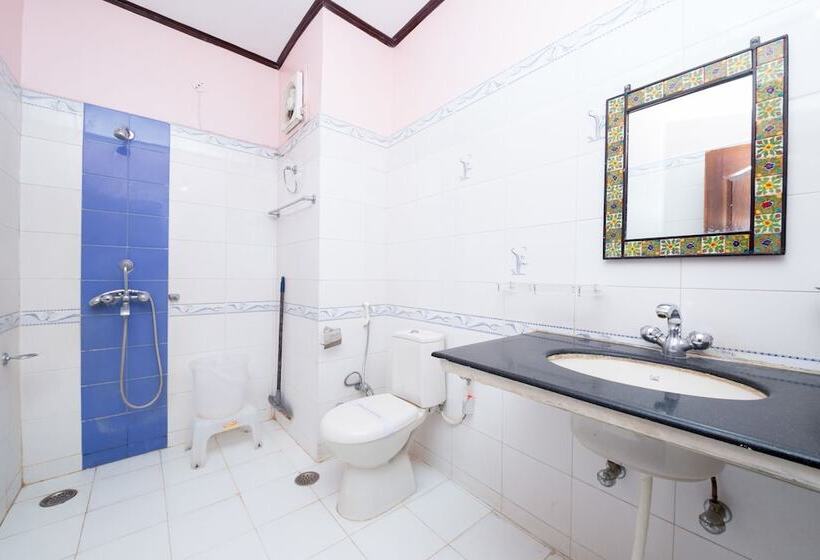 فندق Moonlight Homestay & Hostel