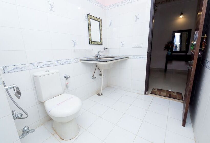 فندق Moonlight Homestay & Hostel