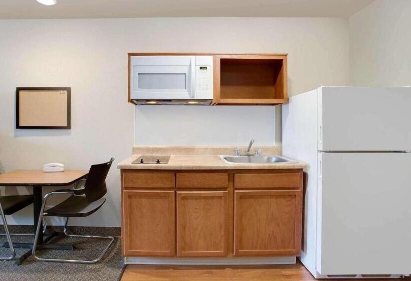 호텔 Woodspring Suites Columbus North I270