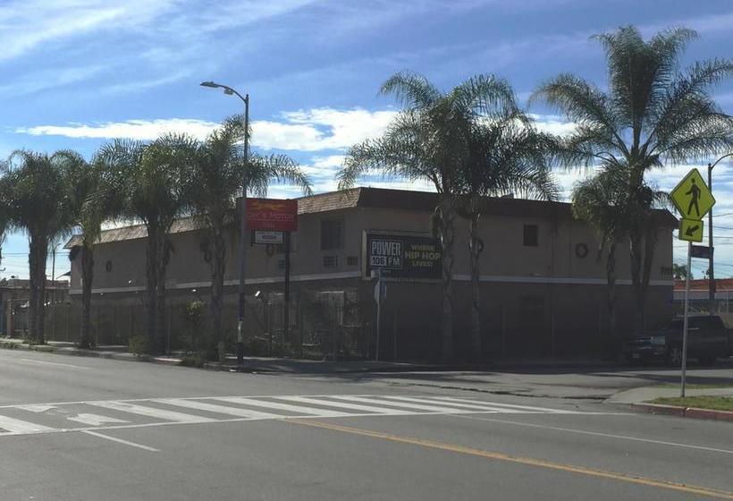 مُتل Foxy S Motor Inn On Florence & Hoover St