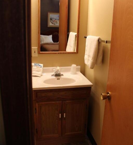 مُتل Gold Country Inn