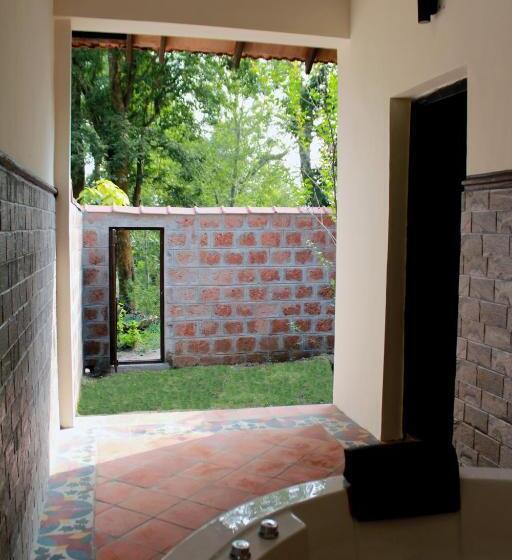 リゾートホテル Old Kent Estates & Spa, Coorg