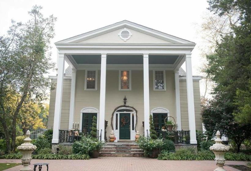 مبيت وإفطار Clevedale Historic Inn And Gardens