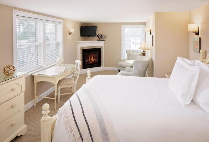 צימר Inn At Harbor Hill Marina