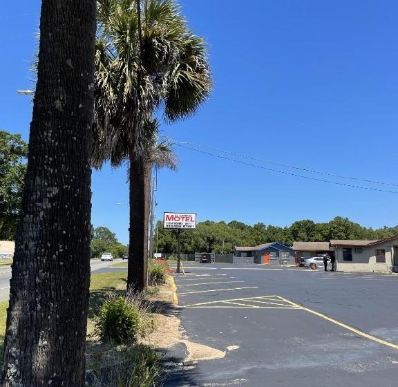 El Camino Motel