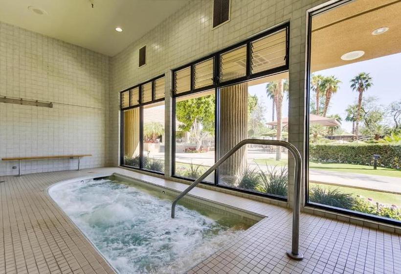 リゾートホテル The Villas At Emerald Desert