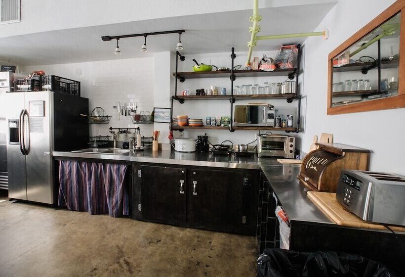 Firehouse Hostel