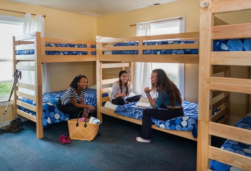 Hi Pigeon Point Lighthouse Hostel