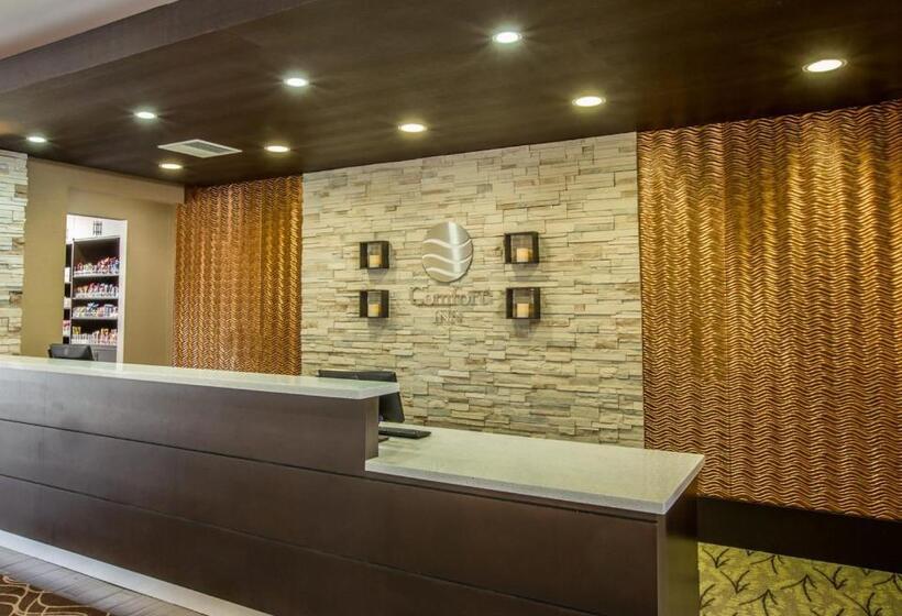 בית מלון כפרי Comfort Inn Sylva   Cullowhee