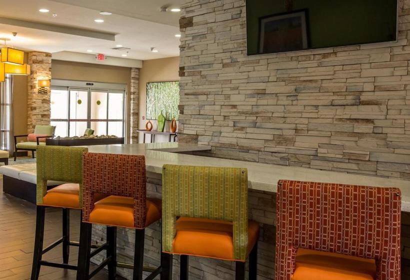 בית מלון כפרי Comfort Inn Sylva   Cullowhee