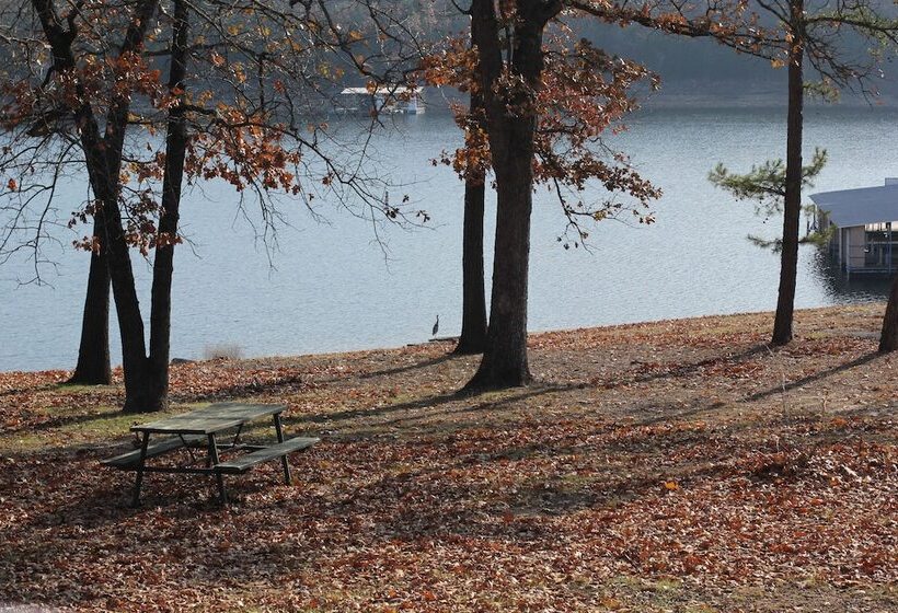 Mill Creek Resort On Table Rock Lake