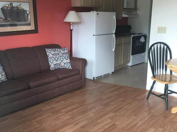 모텔 All Suites Inn Budget Host