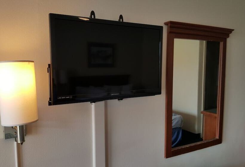 فندق على الطريق Flamingo Inn