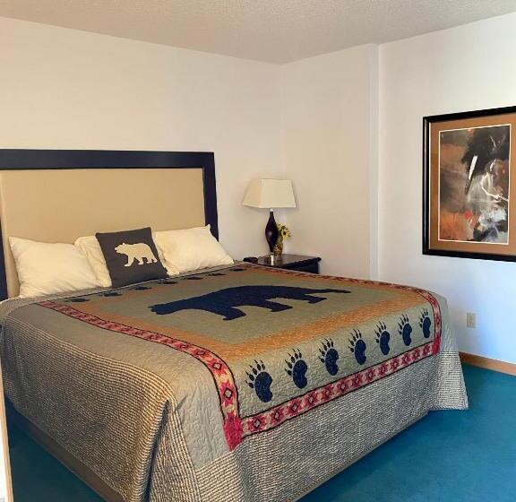 فندق على الطريق Holiday Lodge