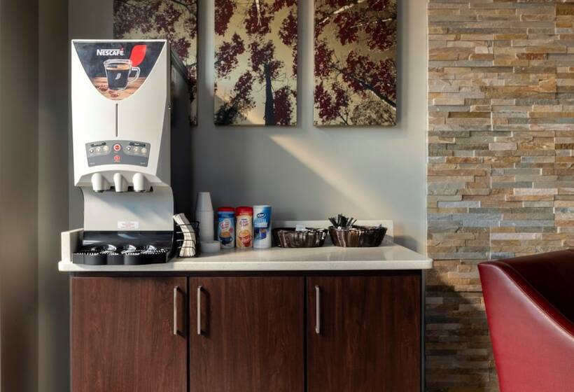 فندق على الطريق Red Roof Inn Monroe