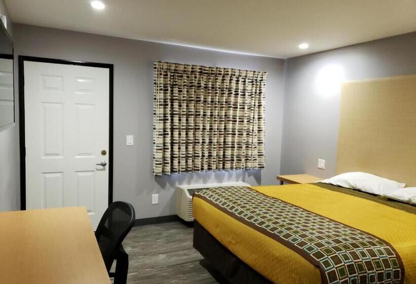 فندق على الطريق Regal Inn