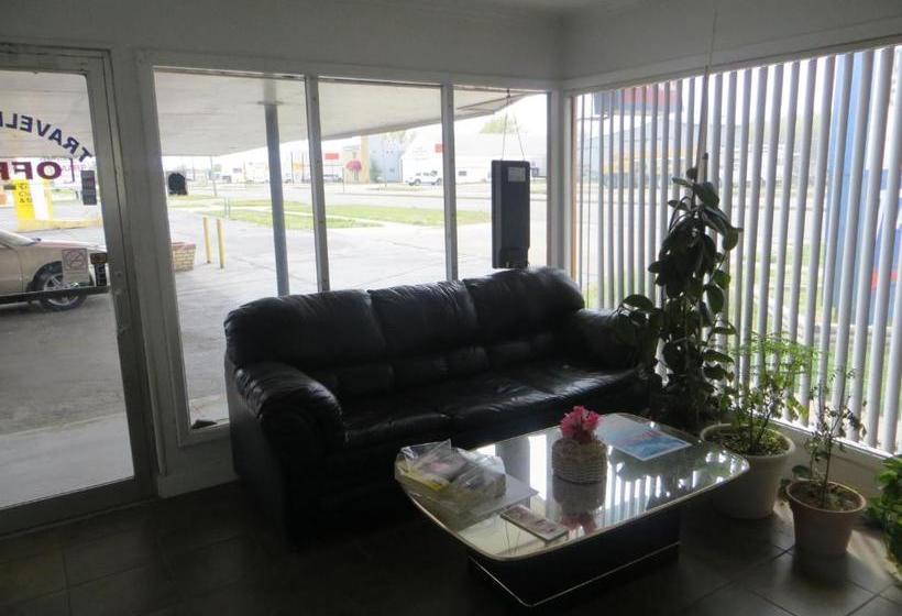 مُتل Traveler's Lodge