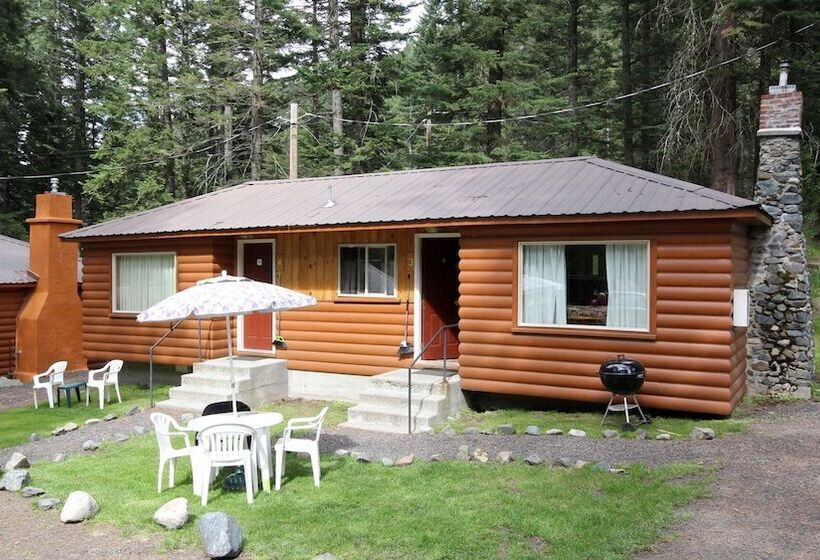 Курорт Eagle Cap Chalets
