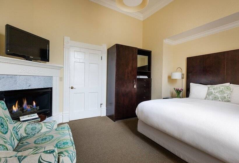 צימר Healdsburg Inn On The Plaza, A Four Sisters Inn