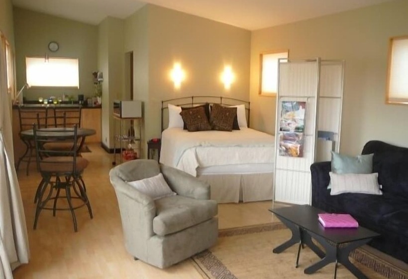 Bed and Breakfast Yellowstone River Lodge