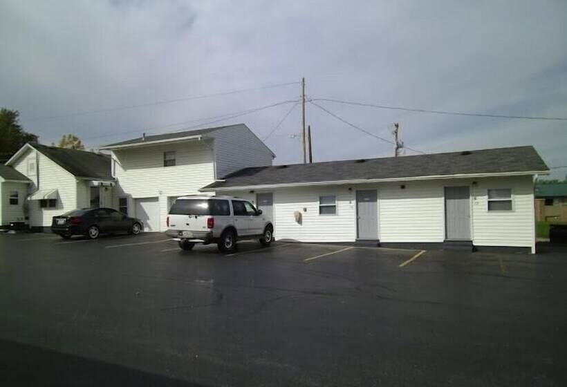모텔 Hillsboro Inn & Suites