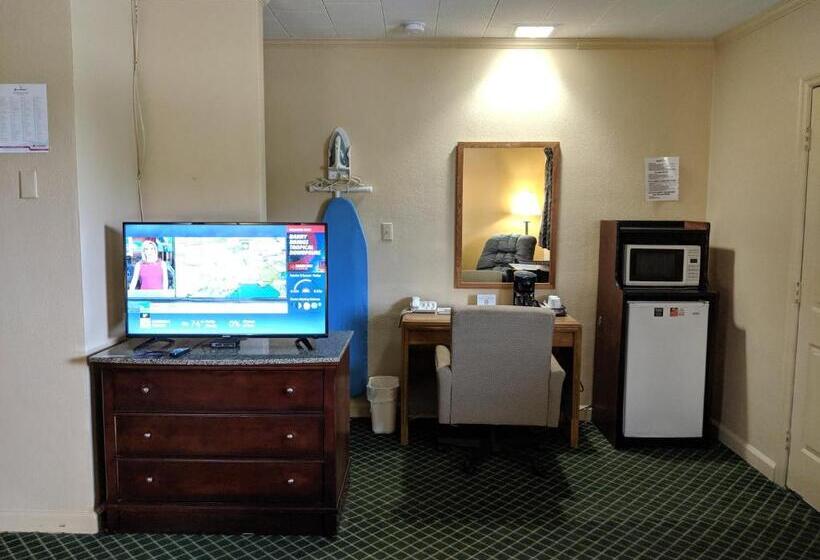 فندق Cheerio Inn   Glennville