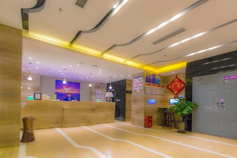 Отель Lavande  Lhasa Potala Palace